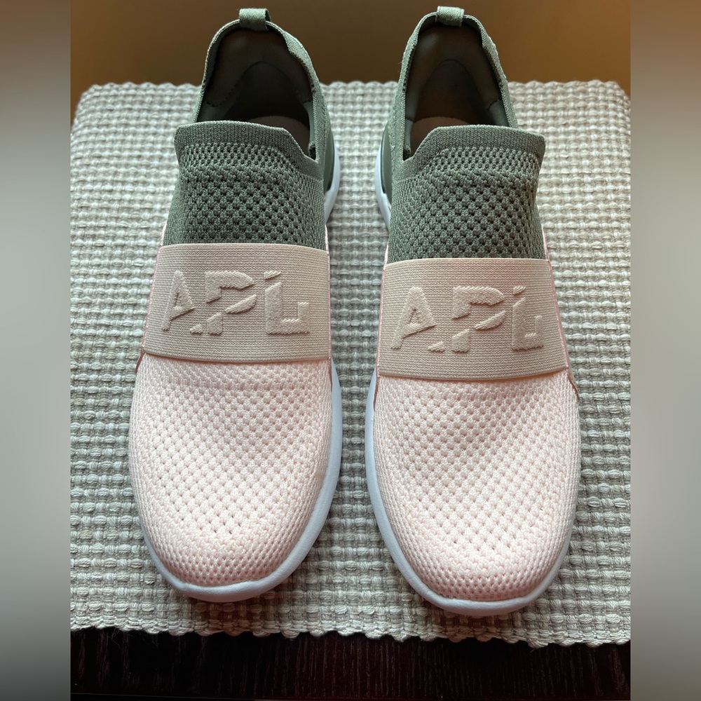 Brand New Women’s APL Tech Bloom sneakers from Nordstrom!